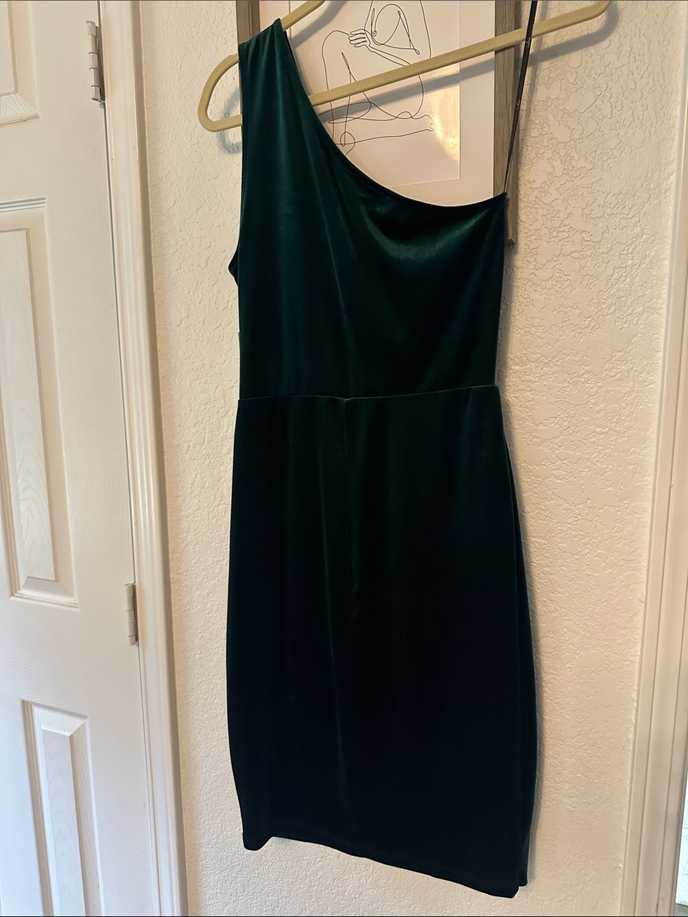 Lulu's One-Shoulder Dark Green Velvet Sheath Dress - Picture 6 of 6